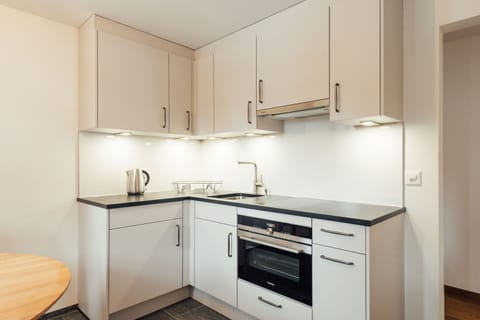 Apartment (4 Beds) | Private kitchen