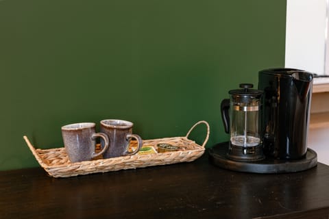 Double or Twin Room | Coffee and/or coffee maker