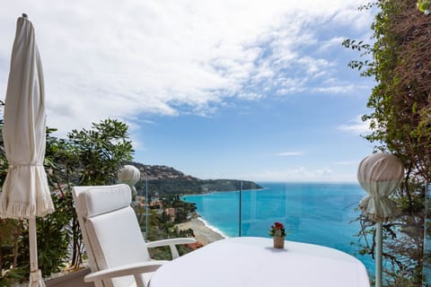 Double Room, Balcony, Sea View (Le Bougainvillier) | Terrace/patio