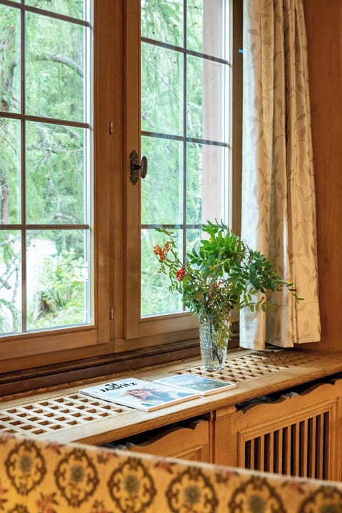 Family Room | Hypo-allergenic bedding, individually furnished, desk