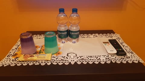 Basic Room | Frette Italian sheets, minibar, in-room safe, desk