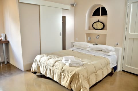 standard / double suite | Frette Italian sheets, down comforters, Select Comfort beds