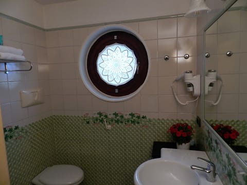 Free toiletries, hair dryer, bidet, towels