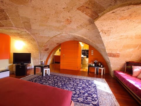 Senior Suite (Baia delle Zagare) | Premium bedding, minibar, in-room safe, individually decorated