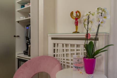 Standard Double Room (Standard Room) | Egyptian cotton sheets, premium bedding, down comforters