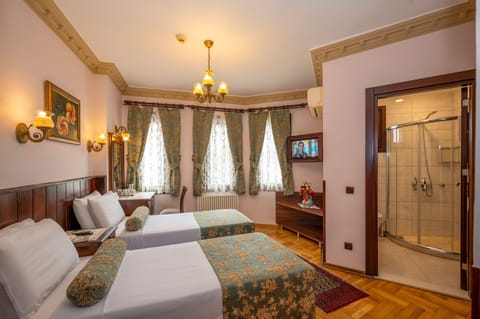 Standard Double Room | Pillowtop beds, minibar, in-room safe, desk