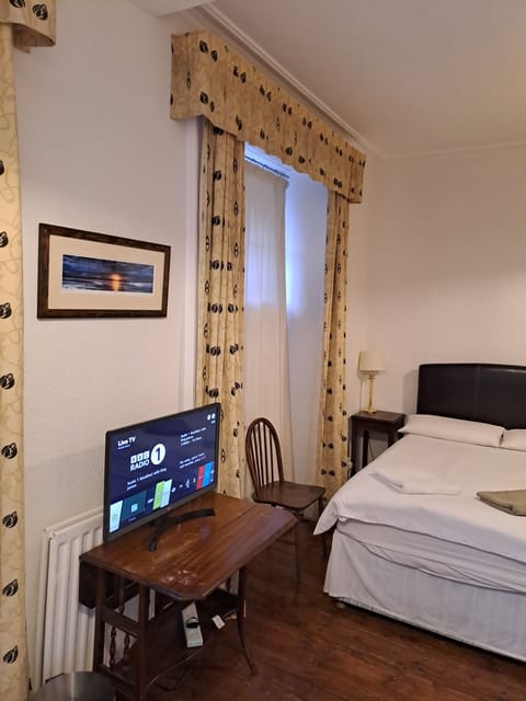 Double Room, Ensuite (Room 1, Large)