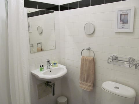 Double Room, Ensuite (Room 1, Large) | Bathroom