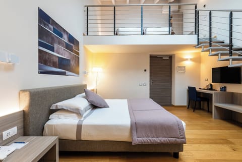 Camera familiare su 2 livelli | Premium bedding, down comforters, minibar, in-room safe