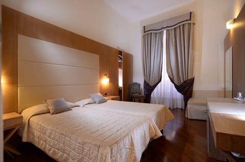 Frette Italian sheets, premium bedding, down comforters, pillowtop beds