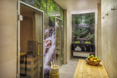 Sauna, Turkish bath