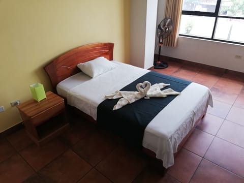 Romantic Double Room | 1 bedroom, desk, iron/ironing board, free WiFi