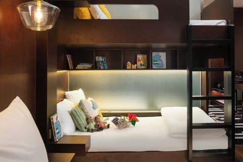 Family Suite With Bunk Bed | Minibar, in-room safe, desk, laptop workspace