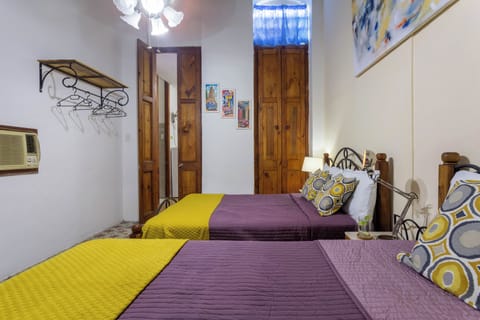 Deluxe Triple Room | 2 bedrooms, Egyptian cotton sheets, premium bedding, Select Comfort beds