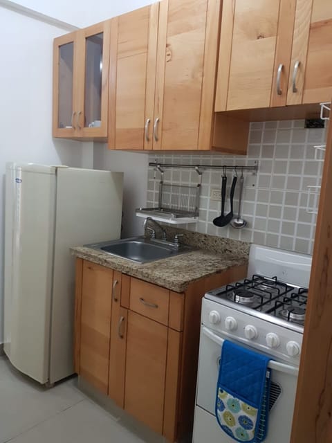 Full-size fridge, coffee/tea maker, rice cooker