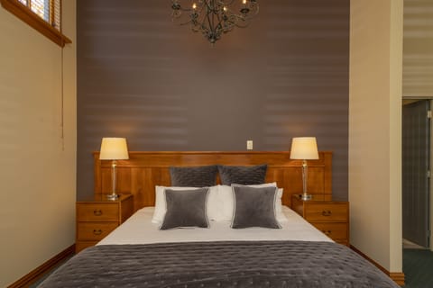 Premier Double Room (Taste NZ Package) | Egyptian cotton sheets, premium bedding, down comforters