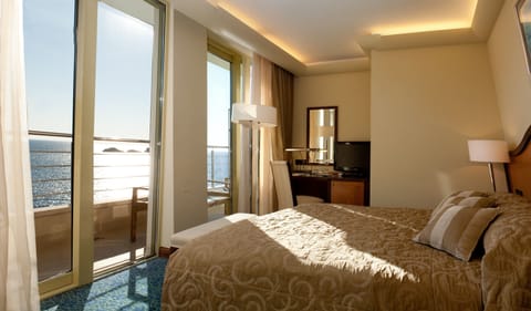 Classic Double or Twin Room, Balcony, Sea View | View from room