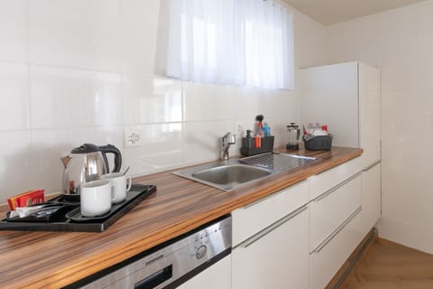 Central Serviced Apartment 2 (Engelbergerstrasse 53, Engelberg, 6390 CH, 700m away from hotel) | Private kitchen