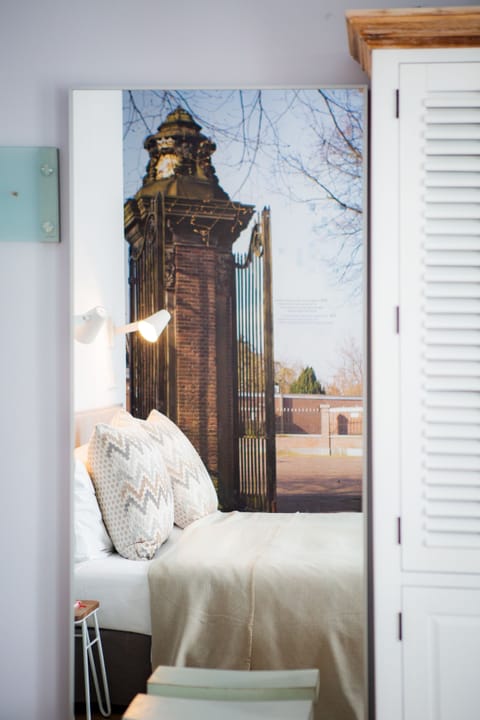 Deluxe Double Room | Hypo-allergenic bedding, minibar, in-room safe, individually decorated