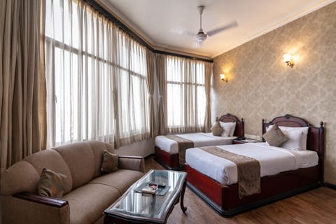 Executive Double Room | Premium bedding, in-room safe, desk, iron/ironing board