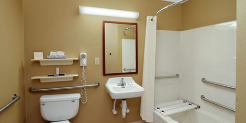 Studio Suite, 1 Queen Bed, Accessible (Mobil, Tub) | Bathroom | Combined shower/tub, deep soaking tub, free toiletries, hair dryer