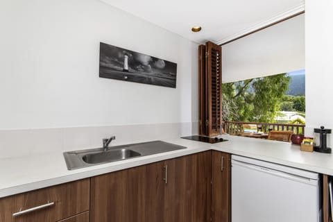 Suite, 1 Bedroom | Private kitchenette | Fridge, microwave, stovetop, coffee/tea maker