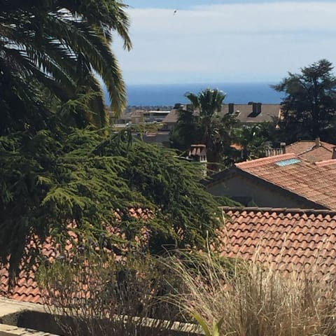 South new from the master bedroom terrasse