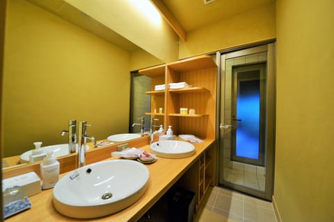 Suite with Private Open-air Bath “Sakura” | Bathroom sink