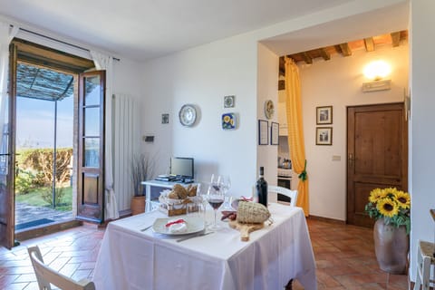 Classic Apartment, 1 Bedroom | Living room | Flat-screen TV