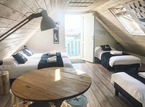 Family Room (Les Embruns) | 1 bedroom, premium bedding, bed sheets