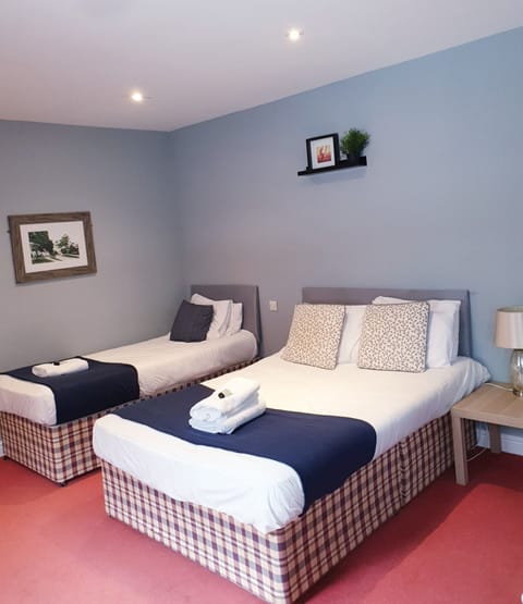 Suite, Ensuite (up to 4 People) | Free WiFi