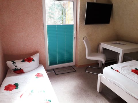 Double Room Terrace located in Bummelhouse | Extra beds