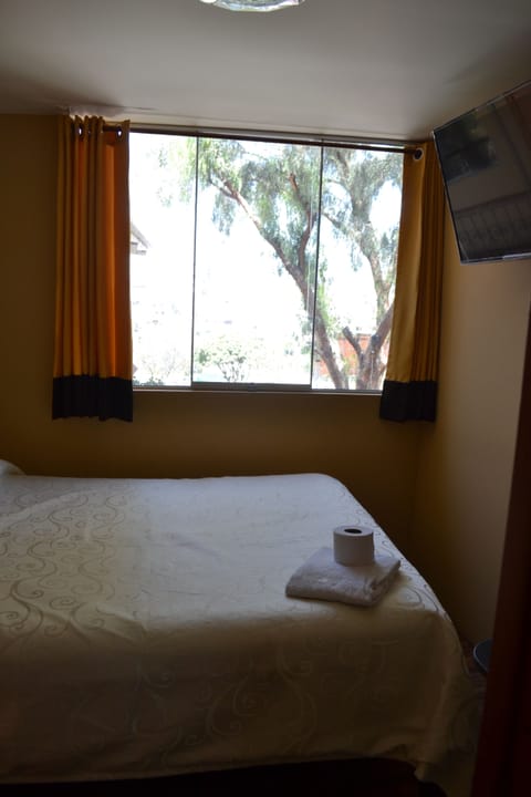 Standard Single Room | 1 bedroom, in-room safe, iron/ironing board, free WiFi