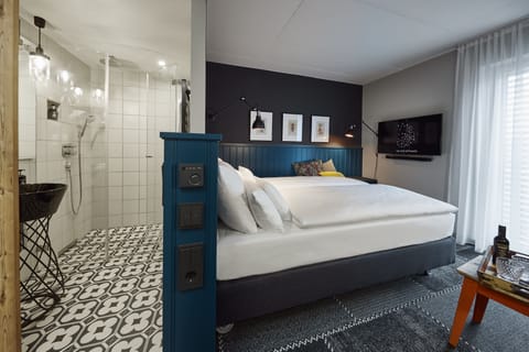 43-inch Smart TV with cable channels, TV, books