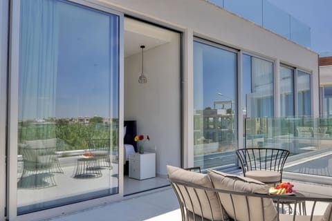 Villa, 3 Bedrooms (2) | Balcony