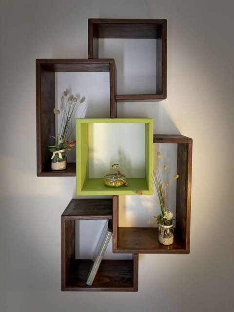 Luxury Suite | Premium bedding, down comforters, minibar, in-room safe