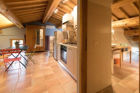 Studio, Mezzanine | 1 bedroom, individually decorated, individually furnished, desk