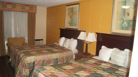 Standard Double Room, 2 Queen Beds | Desk, blackout drapes, free WiFi