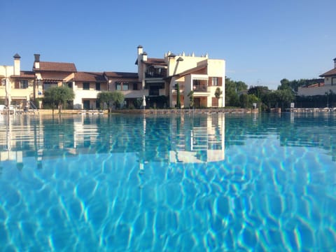 Seasonal outdoor pool, sun loungers