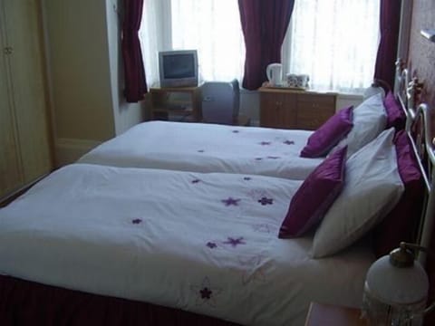 Suite, Ensuite (2 Adults & 2 Children)