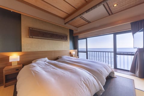 Japanese Western Style Room, Smoking | Minibar, in-room safe, desk, free WiFi