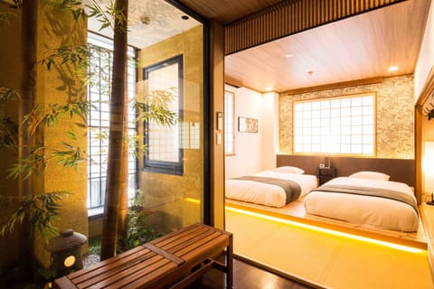 Penthouse Stay | 6 bedrooms, premium bedding, minibar, desk