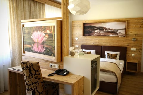 Superior Double Room | In-room safe, individually furnished, desk, rollaway beds