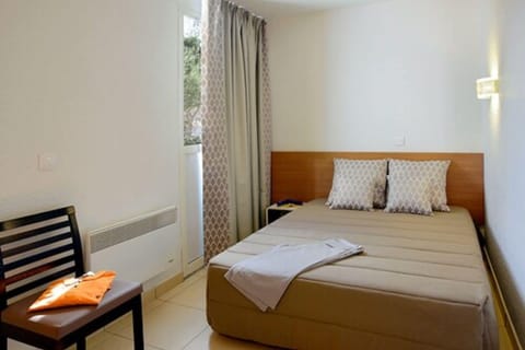 Family Apartment, 2 Bedrooms | Premium bedding, individually decorated, individually furnished