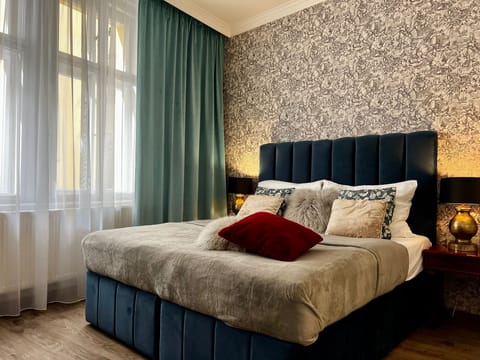 Standard Double or Twin Room | In-room safe, blackout drapes, free WiFi, bed sheets