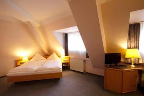 Double Room | Select Comfort beds, minibar, desk, iron/ironing board