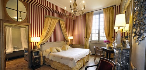 Chambre Prestige, in the Castle | Premium bedding, in-room safe, individually decorated