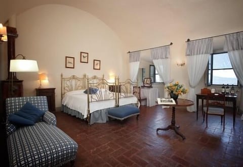 Superior Double Room | Premium bedding, individually decorated, individually furnished