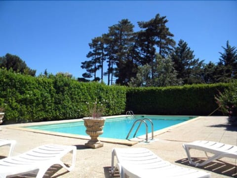 Seasonal outdoor pool, sun loungers