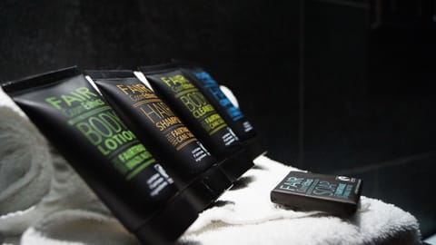 Standard Double Room | Bathroom | Free toiletries, hair dryer, soap, shampoo